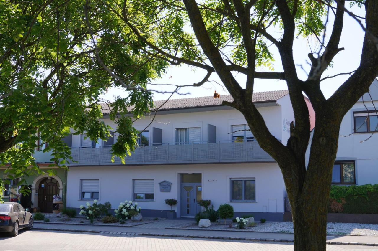 Gästehaus Gisch Sandra Podersdorf am See Exterior foto